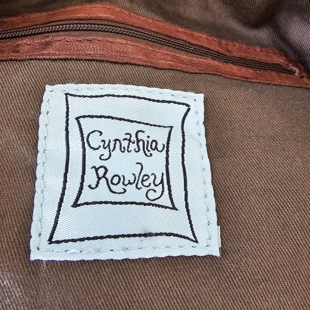 Cynthia Rowley Brown Buckle Hobo Shoulder Bag - Picture 7 of 12